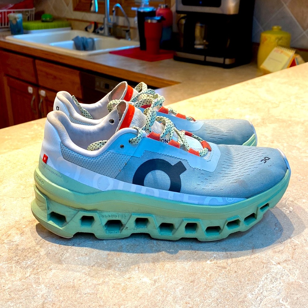 On Cloudmonster size 7